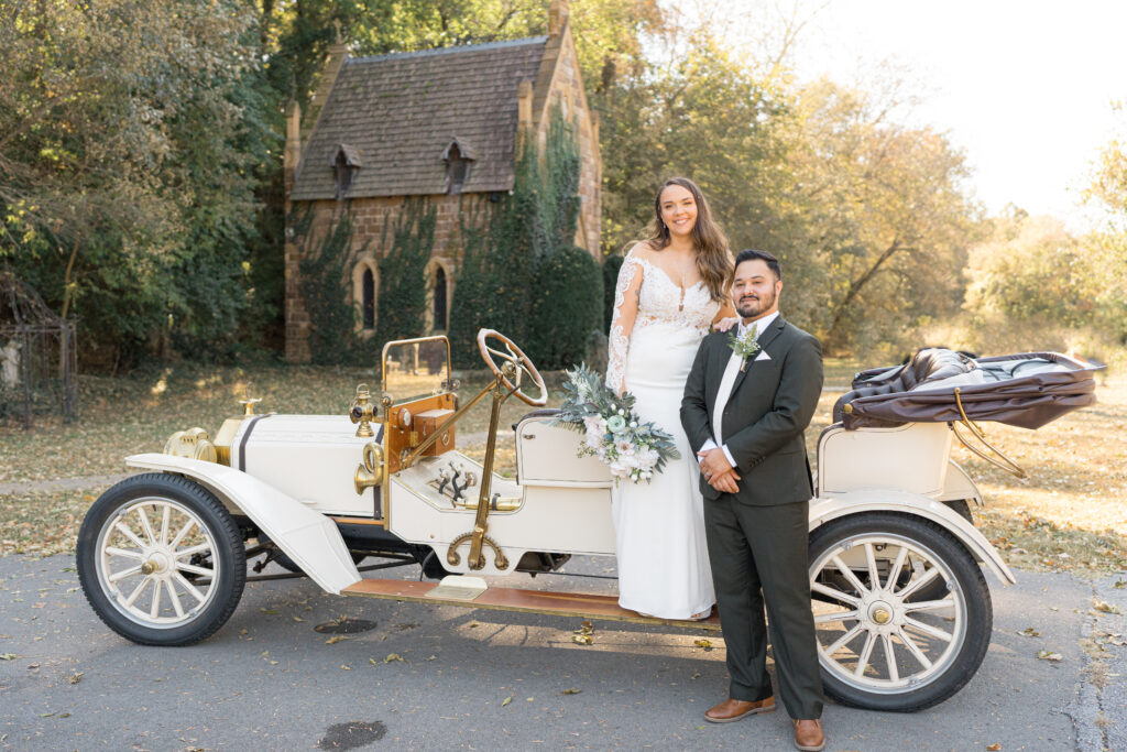 Newlywed portraits with an old Mercedes from the 1900s.  Bringing a touch of class and elegance to the portraits after the newlyweds said their I do's