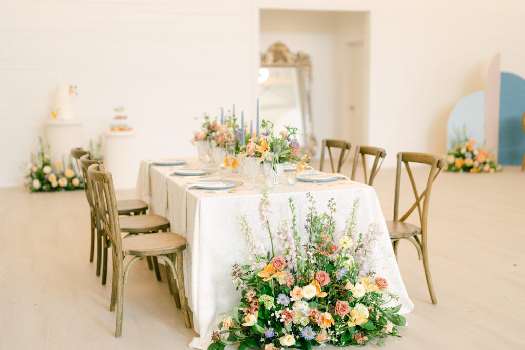 Luxury blooms tablescape - check out this amazing table scape at the luxury wedding venue. 