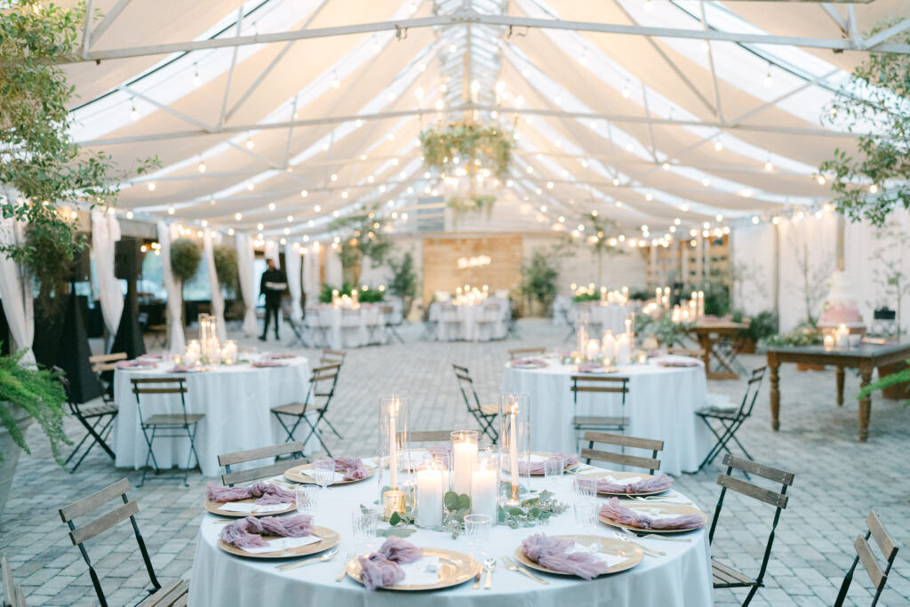 Visit this amazing Nashville Wedding Venue, tucked away from the hustle of the city in Gallatin. Long Hollow is the perfect garden venue. 
